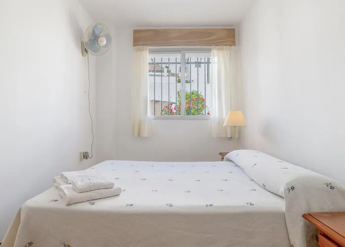 Jana Familias Y Parejas * Conil De La Frontera